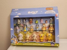 NEW Bluey Ultimate Friends & Family Figure Pack Target Exclusive 18 Piece Set picture