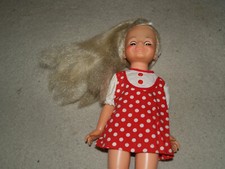 1968 Ideal Toy Corp - Growing Hair Crissy Velvet 15