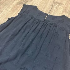 LOFT Floral Blouse Size XS Black Ruffle Sleeveless Shirt picture