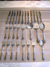 Oneida Michelangelo Stainless Flatware Mix Set With 3 Serving Pieces Total 28 Pc picture