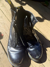Dr. Martens Black Leather Combat Ankle Boots Round Toe Rubber Sole US 9 M picture