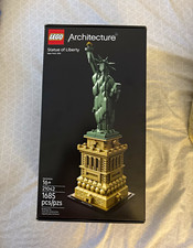 LEGO Architecture Statue of Liberty 21042 Complete Set 1685 pcs 16+ RETIRED SET picture