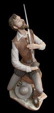Vintage Lladro #5357 Don Quixote Oration Porcelain Figure with Sword and Box picture