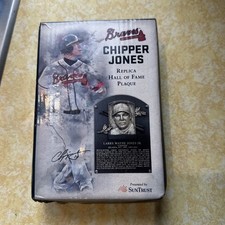 Chipper Jones 2018 HOF Plaque Replica Atlanta Braves Signed NIB + 4 Autos picture