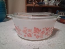 Vintage Pyrex White Pink Gooseberry 1 1/2 Pint Casserole Dish #472 & Lid #470-c picture