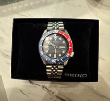 Seiko SKX009J Diver Automatic 200m Pepsi Bezel SS 42mm Day/Date Full Set picture