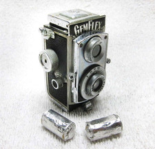 RARE SHOWA GemFlex Subminiature Twin Lens TLR Camera w/ 2 ROLLS FILM.   MIOJ   picture