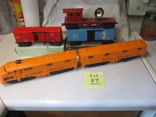 Marx Union Pacific diesels and freight cars,5pieces total,diesels are nice picture
