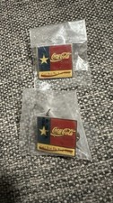 Selena Quintanilla Coca Cola Texas Flag RARE Pin picture
