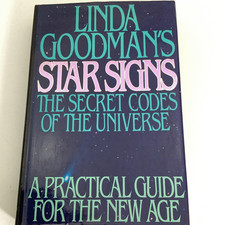 Linda Goodman's Star Signs: The Secret Codes of the Universe, First Edition HC picture