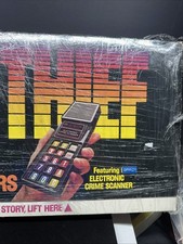 Vintage 1979 STOP THIEF Electronic Cops & Robbers Game Parker Brothers Complete picture