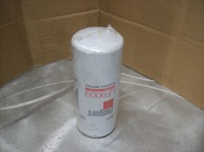 Cummins Fleetguard Genuine NOS OEM Oil Filter LF9009 picture