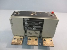 Siemens MD63T600 600A 3-Pole Thermal Magnetic Circuit Breaker Trip Unit Typ MD6 picture