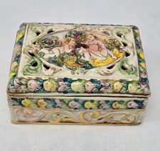 VINTAGE CAPADIMONTE ITALY HAND PAINTED PORCELAIN TRINKET BOX W/LID 3D CHERUBS picture