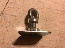 TRIUMPH SPITFIRE/GT6/HERALD/VELOCITÀ SEAT BELT MOUNTING EYE & ANCHOR PLATE picture