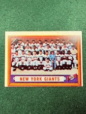1957 Topps - New York Giants Team #317 VG/EX nice corners, OC, blurry image picture