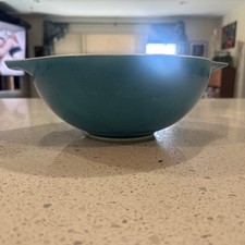 VNTG Pyrex Cinderella Turquoise Color Nesting Glass Mixing Bowls #444 2qt picture