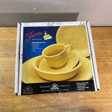 Fiesta Sunflower 5 Pc Place Setting Yellow 830 320 Homer Laughlin Vtg Style NEW picture