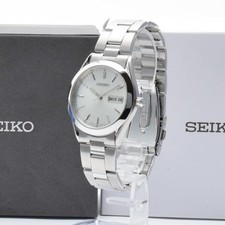 Vintage MINT w/Box SEIKO SPIRIT SCDC083 7N43-9080 White Day Date Men's Watch Qz picture
