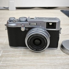 90%NEW Fujifilm X100 12.3MP APS-C CMOS Digital Camera Englis w/ battery charger picture