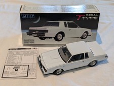 Vintage 1986 Buick Regal T-Type 1:18-scale Diecast Car & Box, Limited Ed. (GMP) picture