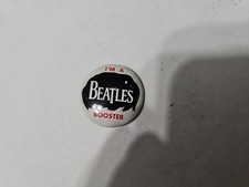 Vintage 1960s “I'm a Beatles Booster” original pin picture