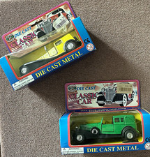 Vintage J.E. Toys Diecast Classic Cars Yellow/Green 4.25” Pullback Lot of 2 NEW picture