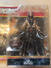 Mezco Hellboy: Liz Sherman Action Figure 2005 Brand New Sealed Comic Series picture