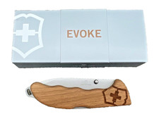 Swiss Army Walnut Wood Evoke Hunter Pro With Clip Victorinox 0.9415.D630, NIB picture