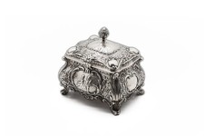 Antique German Hanau Silver Repousse Figural Box, Gilt Interior picture