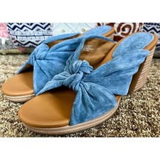 NIB New $149 Kork Ease Haya Blue Suede Heeled Sandals 10 picture