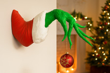 10 Unit Wholsale Order Grinch’s Grasp, Christmas Decor, Ornament Grinch Hand picture