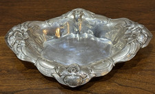 Les Six Fleurs by Reed and Barton Sterling Silver Dish/Bowl X501 picture