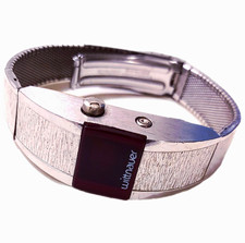 Wittnauer Vintage 1970s LED Digital Quartz 14k WGP Bracelet Watch picture
