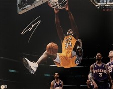 Los Angeles Lakers Shaquille O'Neal Signed 16x20 Photo BAS Beckett Witnessed picture