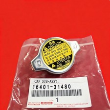 GENUINE OEM TOYOTA SIENNA TUNDRA HIGHLANDER VENZA YARIS RADIATOR CAP 16401-31480 picture