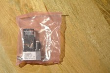 NEW Brooks 5850E Mass Flow Controller N2 0-10 SCCM 5850EC4BB3DG2A picture