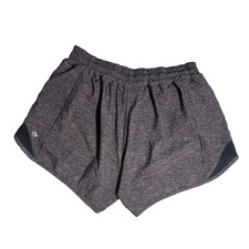 Lululemon Woman’s Hotty Hot Short Low-Rise Long 2.5” Gray Size 4 picture