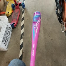 Easton MOXIE T-Ball Bat USA 24