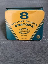 VTG BINNEY & SMITH 8 Crayons Tin. EMPTY TIN. Made In USA picture
