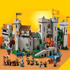 Lion Knight’s Castle Medieval Fortress Toy 4514 Piece Assembly Model Brick Set picture