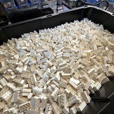 LEGO (100) 2x4 Bricks White - Bulk Parts Pieces MOC CITY Building Basic 3001 picture