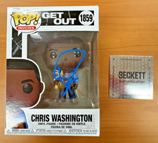 Daniel Kaluuya Signed  Autographed Chris Washington Funko Pop 1859 Beckett COA picture