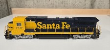 HO Atlas 10 003 091 GE Dash 8-40B Santa Fe #7417 DCC & Sound picture