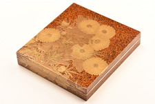 Antique Japanese Lacquer Chrysanthemum Maki-e Small Writing Box Suzuribako picture