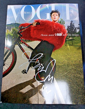BIGBANG G-DRAGON GD TYPE C VOGUEKR MAGAZINE Hand Autographed(Signed) GDRAGON picture