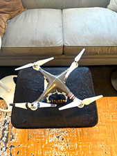 DJI Phantom 2 vision plus Ready to Fly Drone w/ Remote, Gimbal Camera, Case picture