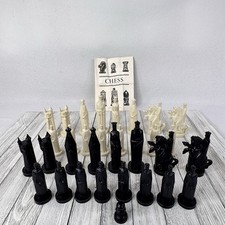 1962 CONQUEROR Sculptured Chess 32 Pieces Only by Ganine Chess Set/Game picture