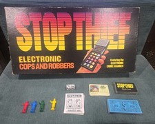 Stop Thief 1979 Electronic Cops & Robbers Board Game 100% Complete Original Box picture
