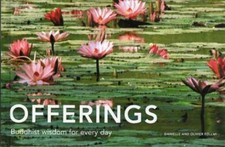 Offerings: Buddhist - Hardcover, by Föllmi Danielle; Föllmi - Acceptable picture